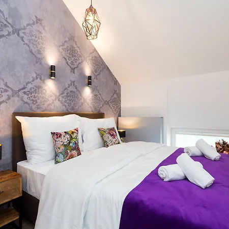 Empirent Beautiful Duplex Apartament *