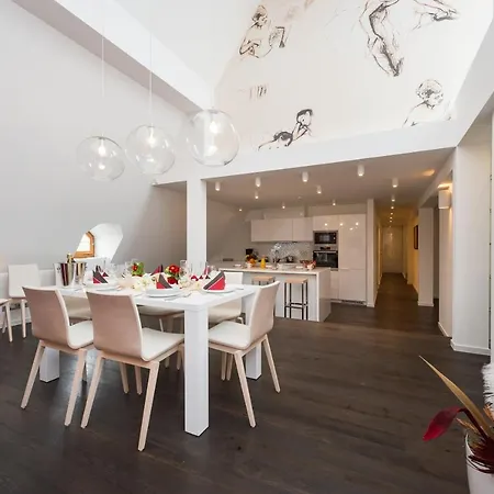 Empirent Beautiful Duplex * Praga