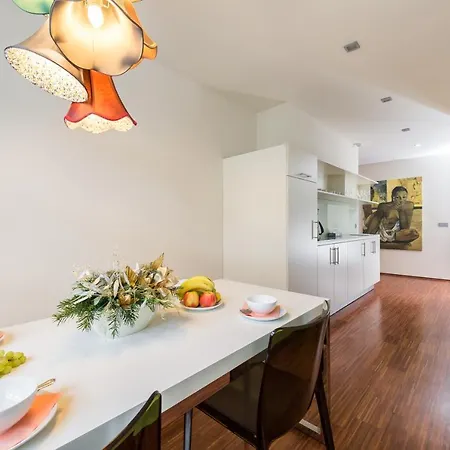 Apartment Empirent Beautiful Duplex *