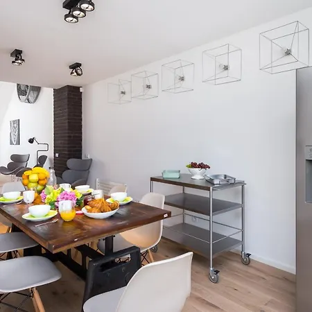 Lägenhet Empirent Beautiful Duplex Prag