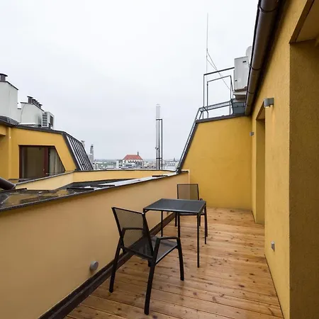Empirent Beautiful Duplex Lägenhet Prag